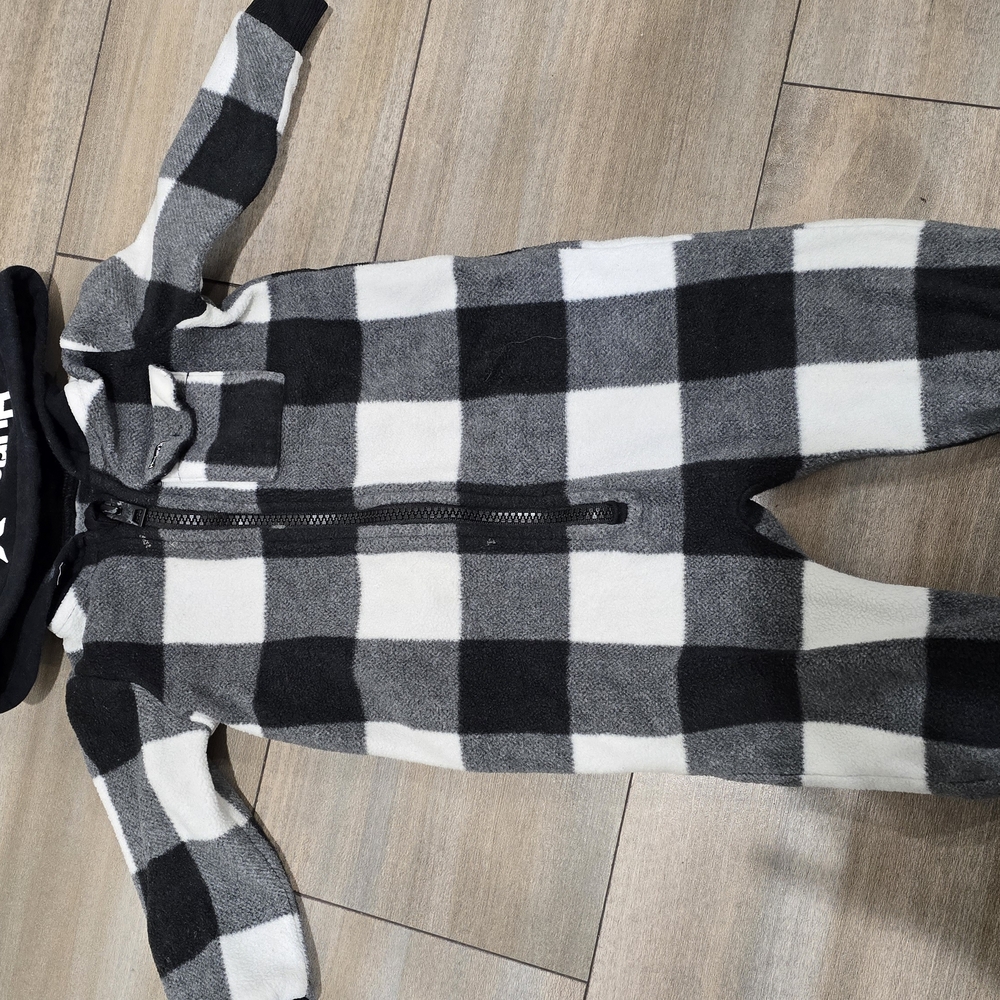 Hurley Black and White One Piece Relaxed Fit
